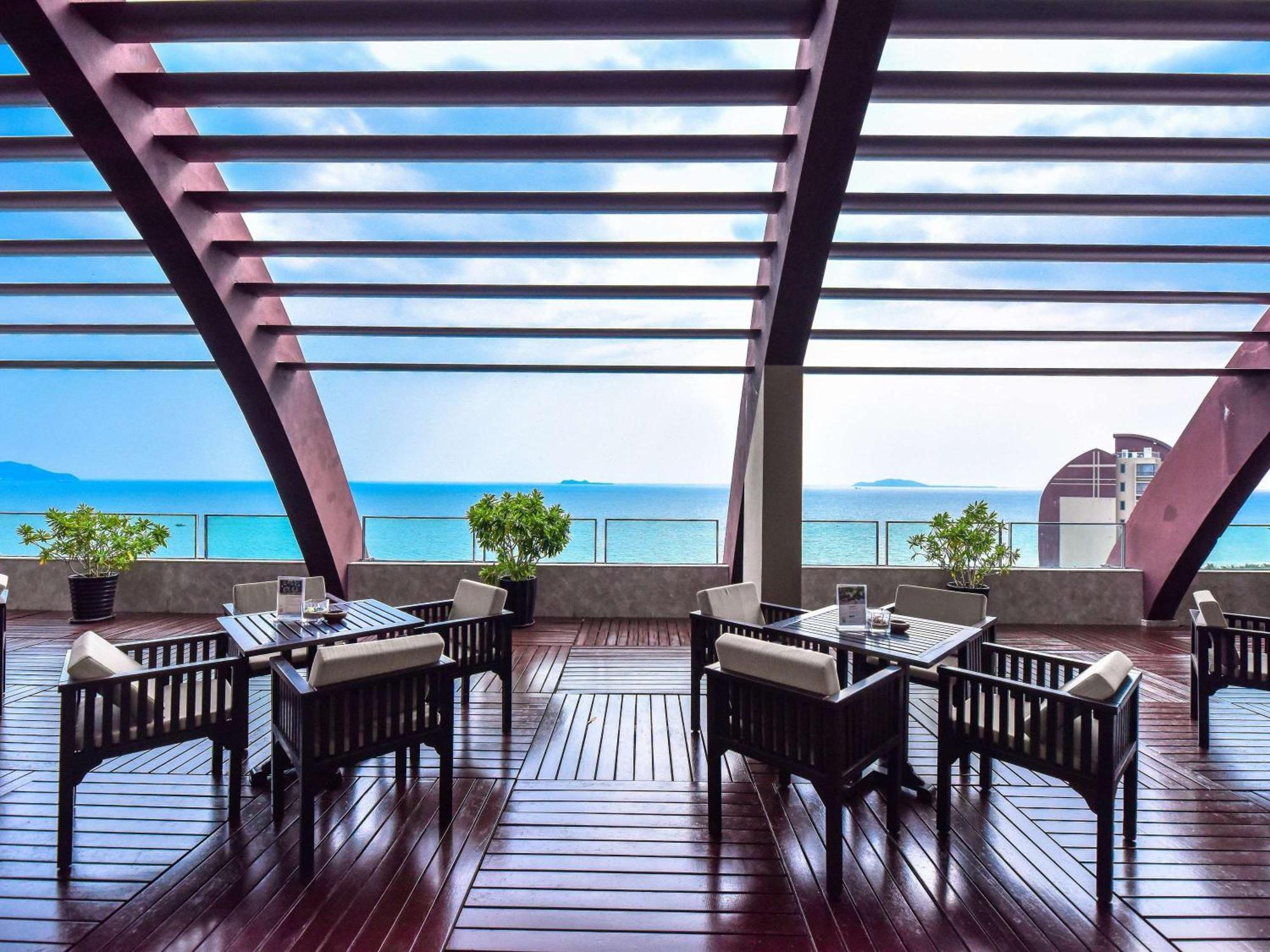 Pullman Oceanview Sanya Bay Resort & Spa Eksteriør billede