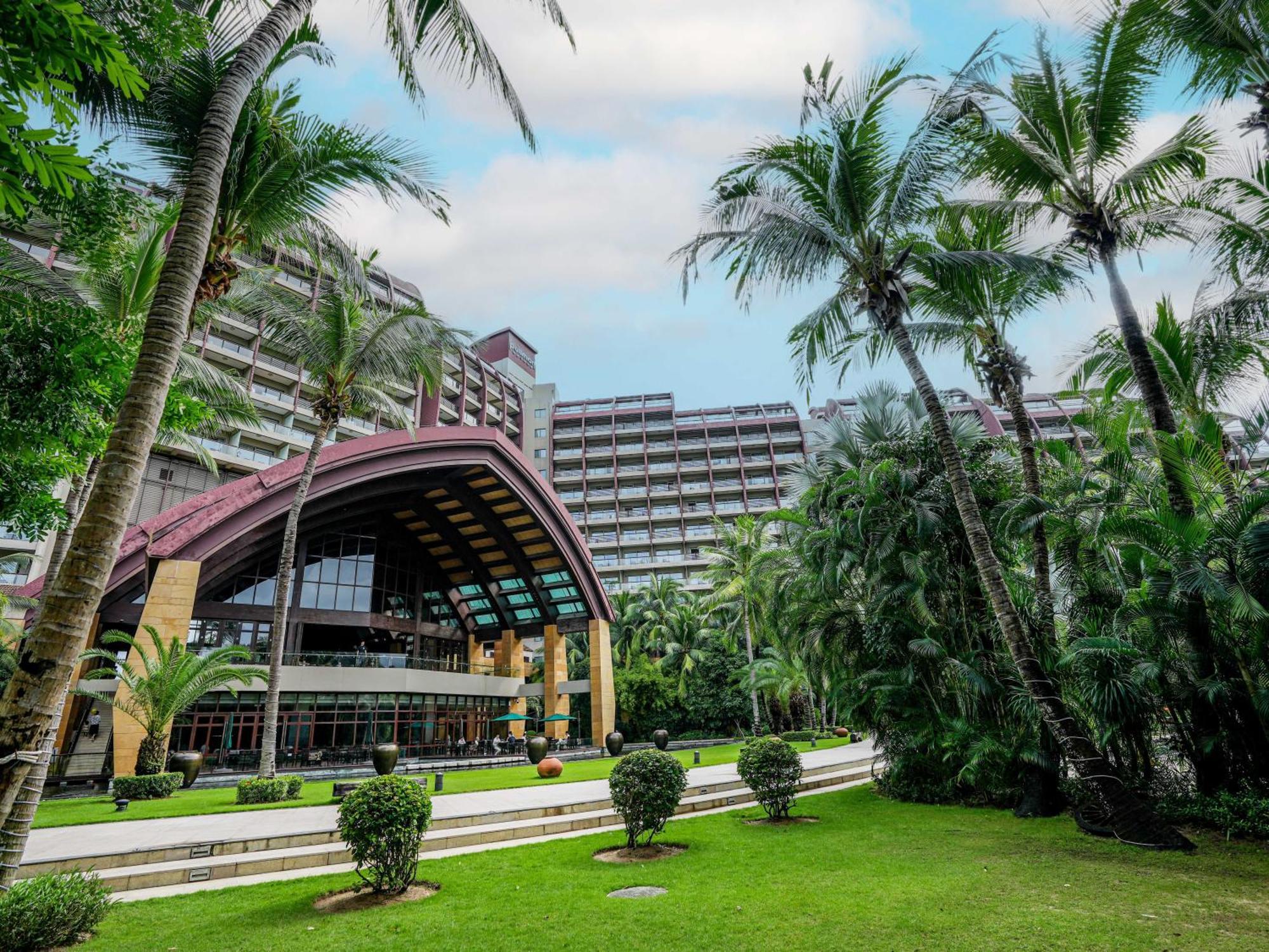 Pullman Oceanview Sanya Bay Resort & Spa Eksteriør billede